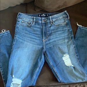 Hollister Jeans.